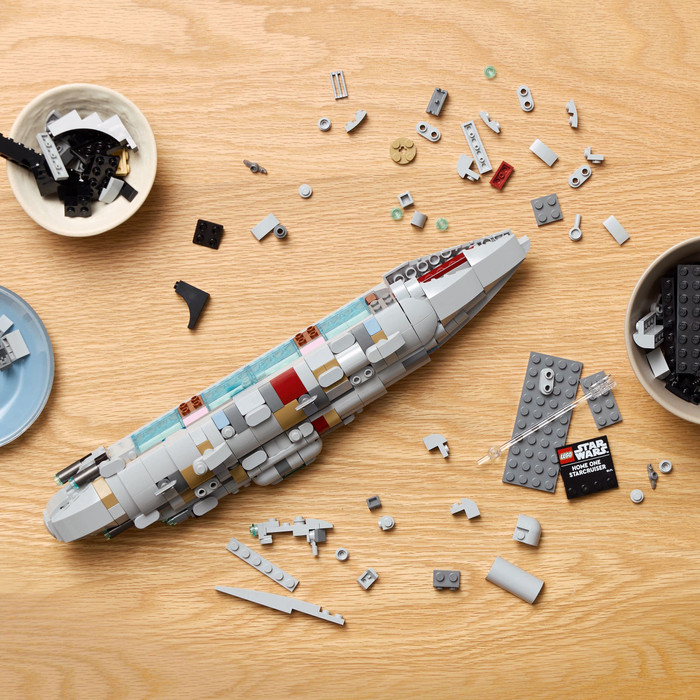 LEGO Star Wars Home One Starcruiser 75405 product in use