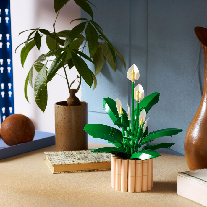 LEGO Botanicals Friedenslilie 11504 produkt in gebrauch