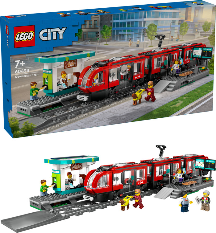 LEGO City Downtown Streetcar and Station 60423 right side
