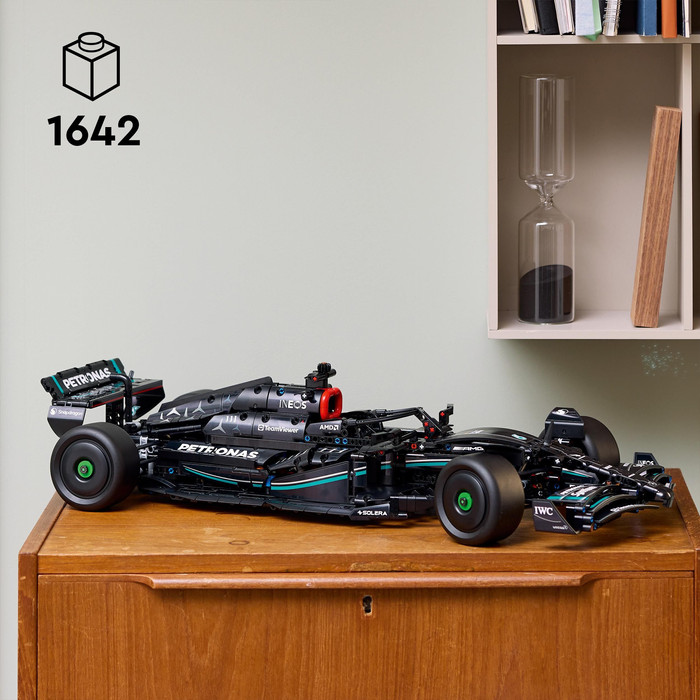 LEGO Technic Mercedes-AMG F1 W14 E Performance 42171 visual supplier