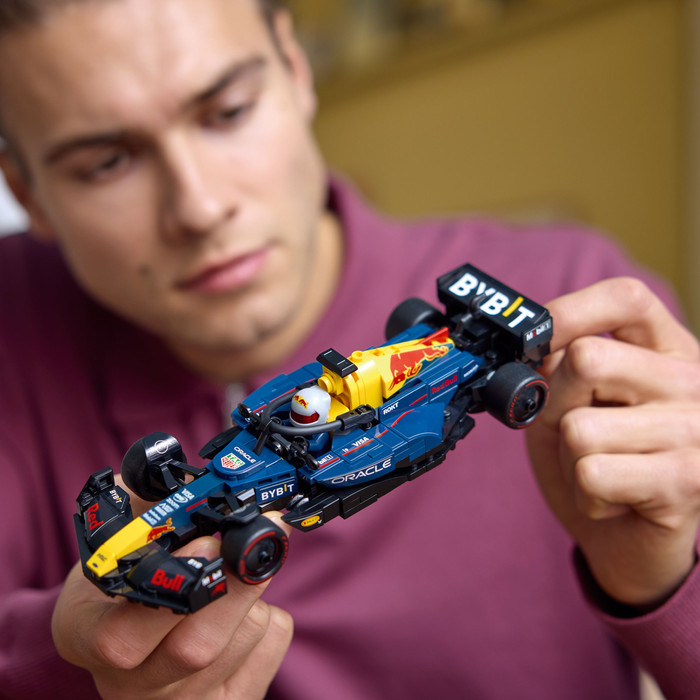 LEGO Speed Champions Oracle Red Bull Racing RB20 F1 Race Car 77243 product in use
