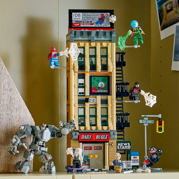 LEGO Marvel Spider-Man vs. Mysterio: Daily Bugle 76342 produkt in gebrauch