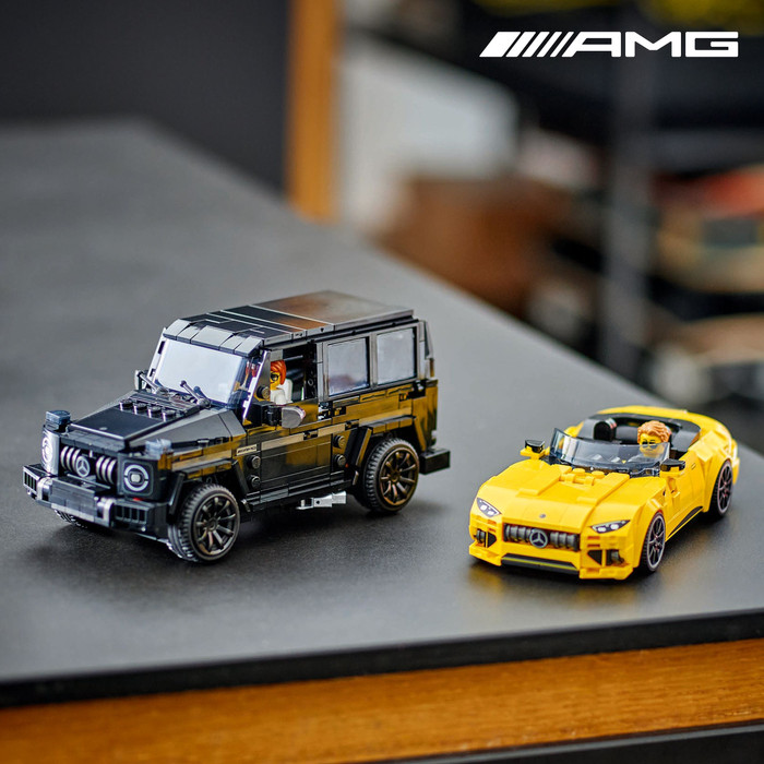 LEGO Speed Champions Mercedes-AMG G 63 and Mercedes-AMG SL 63 76924 product in use