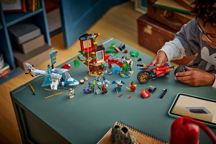 LEGO NINJAGO Ninja Vehicle Tree House Battle 71857 product in use