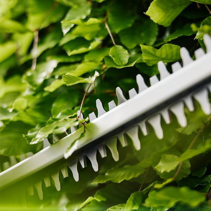 Gardena EasyCut 55/18V (ohne Akku) produkt in gebrauch