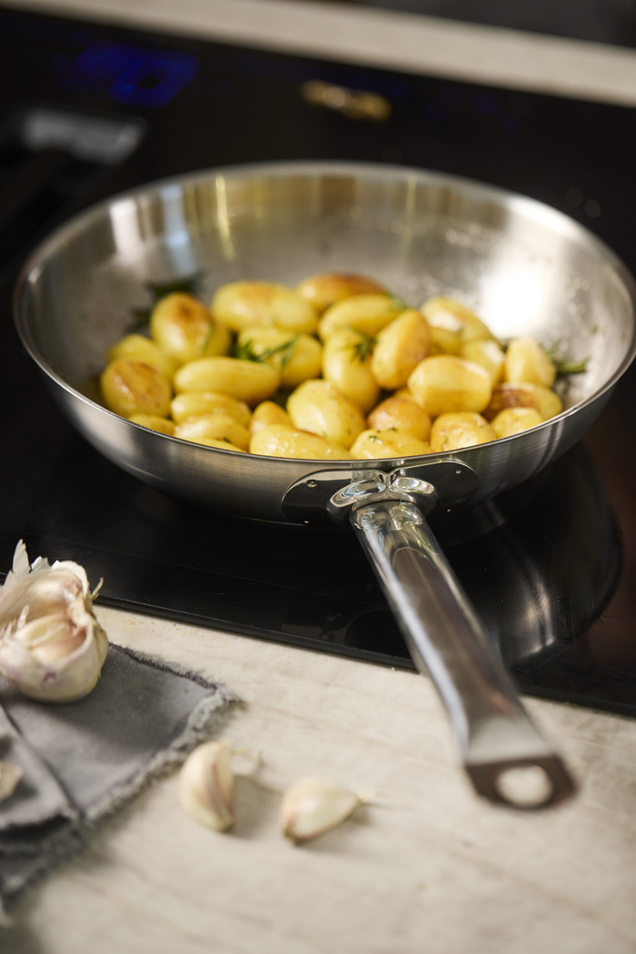 Demeyere Classic 3 Bratpfanne 28 cm produkt in gebrauch