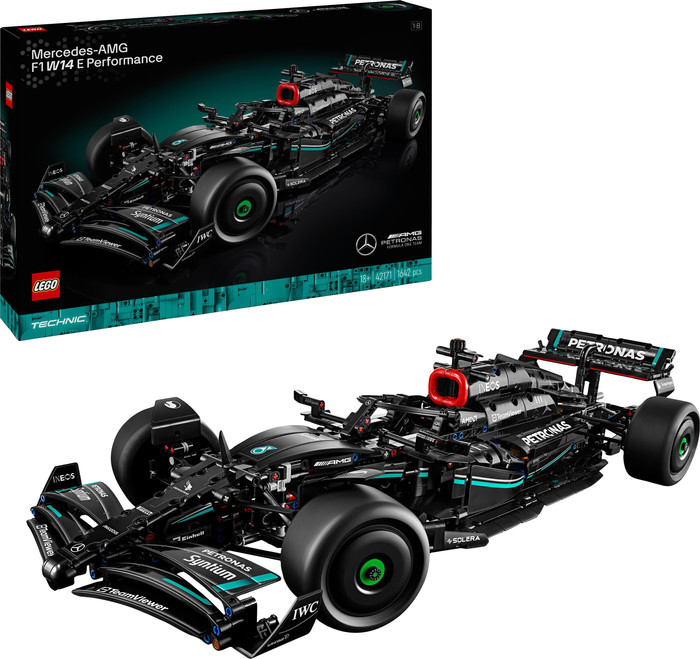 LEGO Technic Mercedes-AMG F1 W14 E Performance 42171 right side