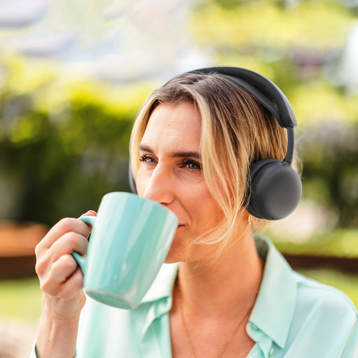 Logitech Zone Wireless 2 ES Schwarz produkt in gebrauch