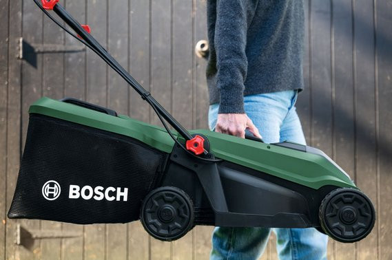 Bosch Rotak 18V-32 (ohne Akku) produkt in gebrauch