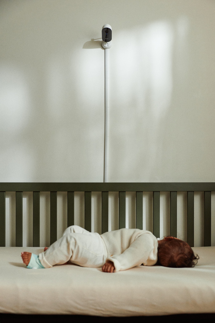 Owlet Dream Duo Mint OW-DSDUO-MI product in use