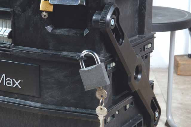 Stanley 1-94-210 null