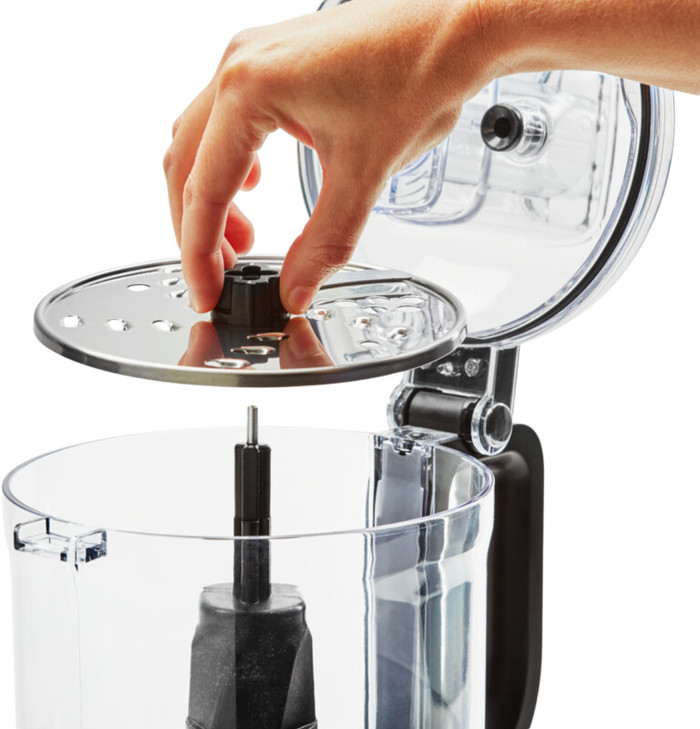 KitchenAid 5KFP0719EBM Schwarz produkt in gebrauch