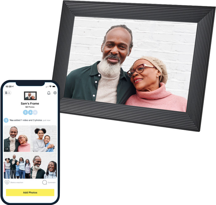 Aura Frames Carver Black product in use
