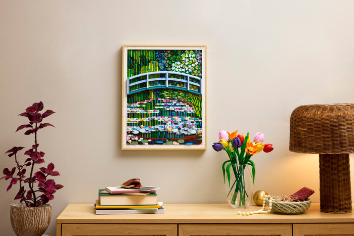 LEGO Art Claude Monet: Brücke über einen Seerosenteich 31220 produkt in gebrauch