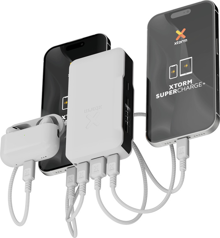 Xtorm NextGen 35W Power Bank 10,000 mAh White product in use