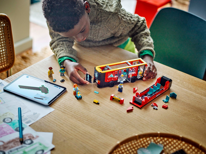 LEGO City Doppeldeckerbus 60407 produkt in gebrauch