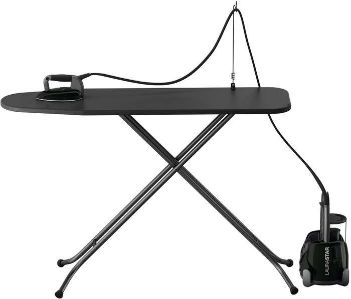 Laurastar Lift Plus Black produkt in gebrauch