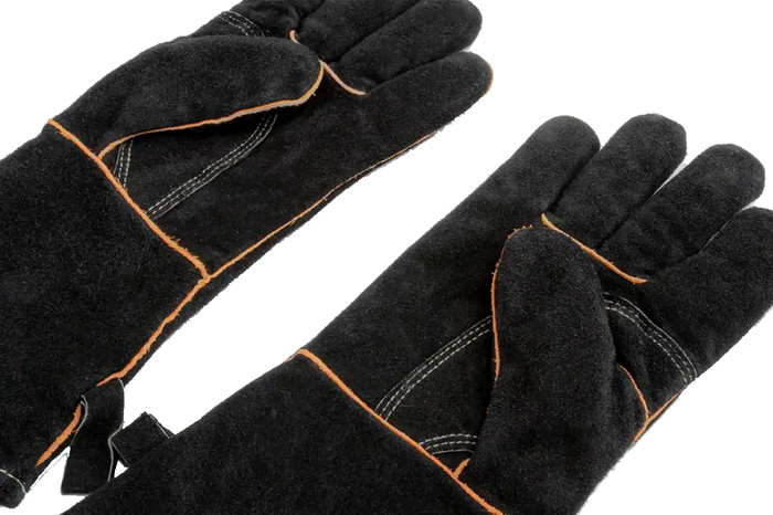 Boretti Leather Barbecue Gloves detail