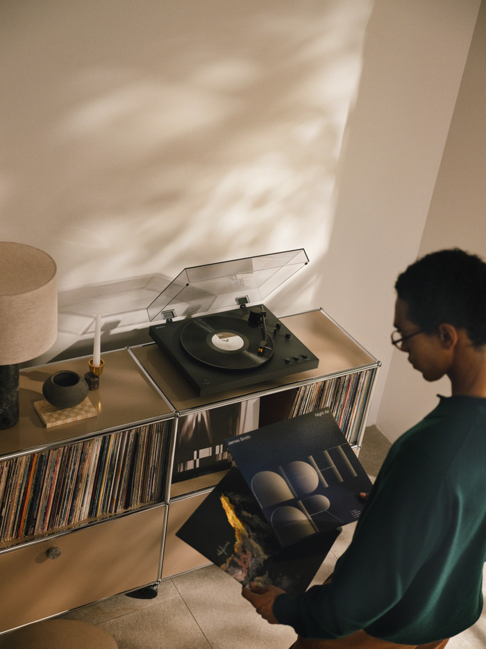 Sony PS-LX5BT Schwarz produkt in gebrauch