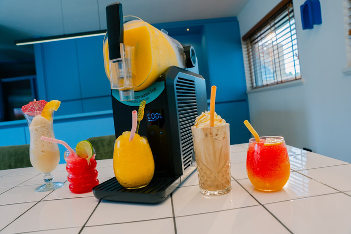 Seeger SuperSlush Frozen Drink Maker 2L produkt in gebrauch