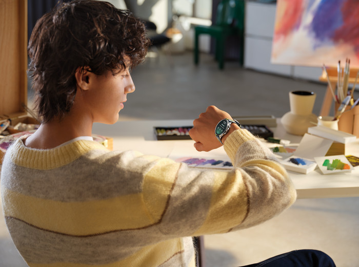 OPPO Watch S 45mm Black product in use