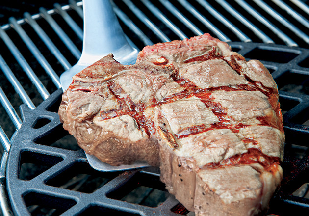 Weber GBS Searing Rack 30cm product in use