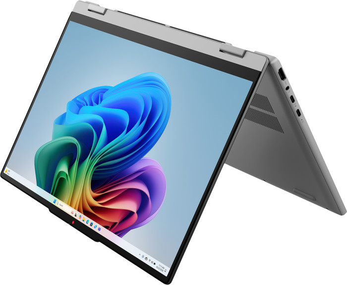 Lenovo IdeaPad 5 2-in-1 Copilot+ PC15AGP11 - 15,3" - AMD Ryzen AI 5 - 16GB RAM/521GB SSD vorne