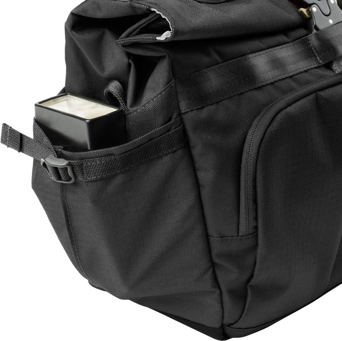 Think Tank FocusPoint Crossbody 8L Schwarz innen
