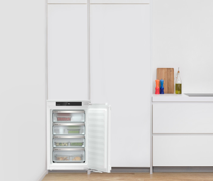 Liebherr IFNd 3924-22 Main Image