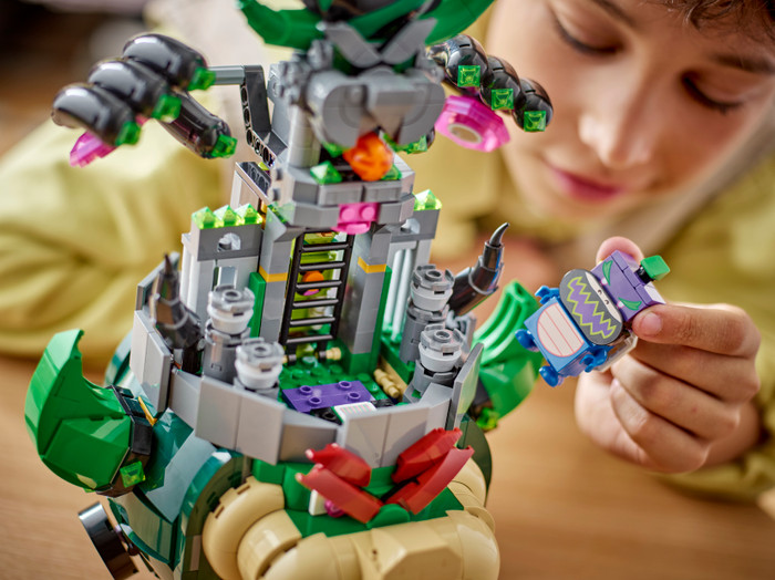 LEGO Super Mario Prinz Florian und Schloss-Bowser 72042 produkt in gebrauch