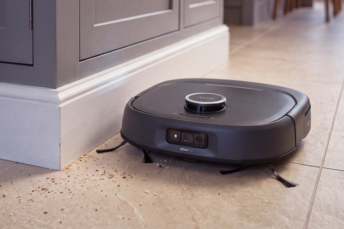 Eufy Omni E35 product in use