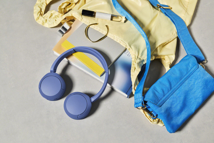 Sony WH-CH530 Cobalt Blue product in use