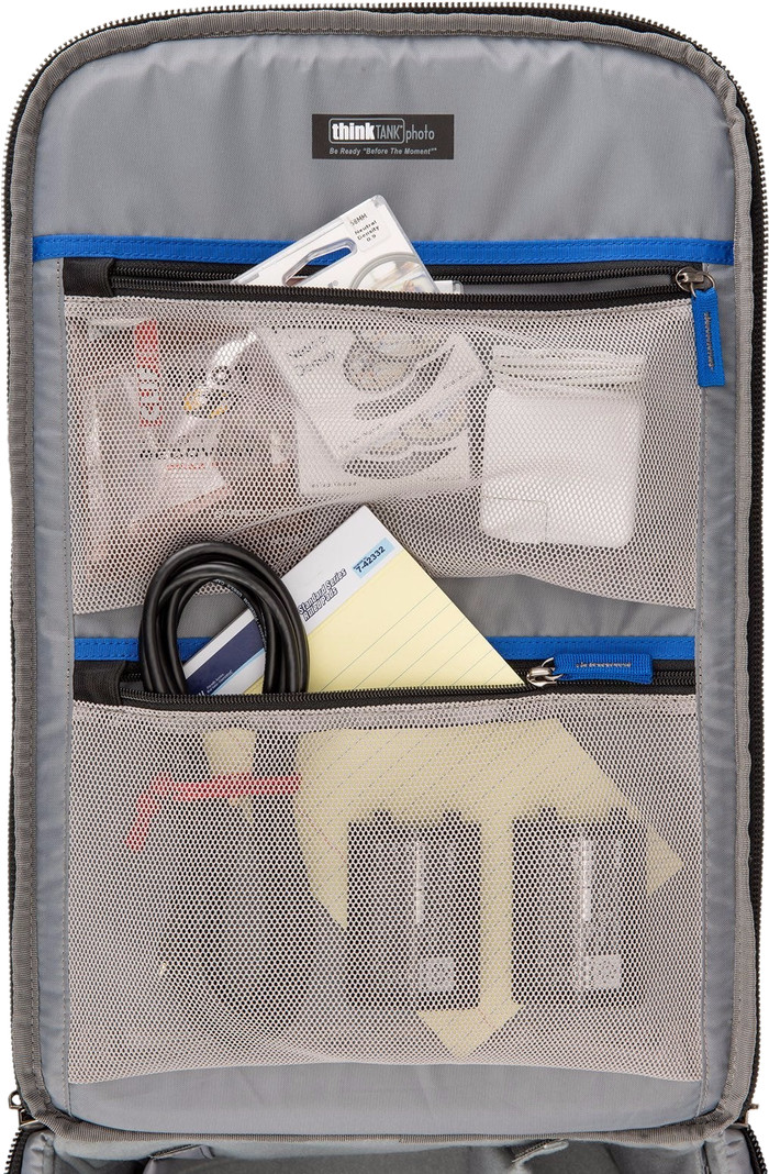 Think Tank Airport Advantage Black inside