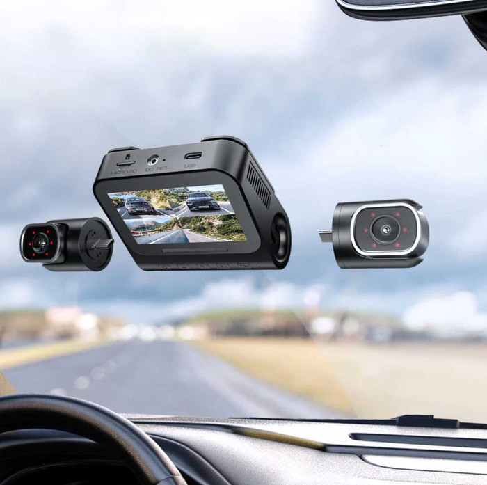 AZDome M660 4CH product in use