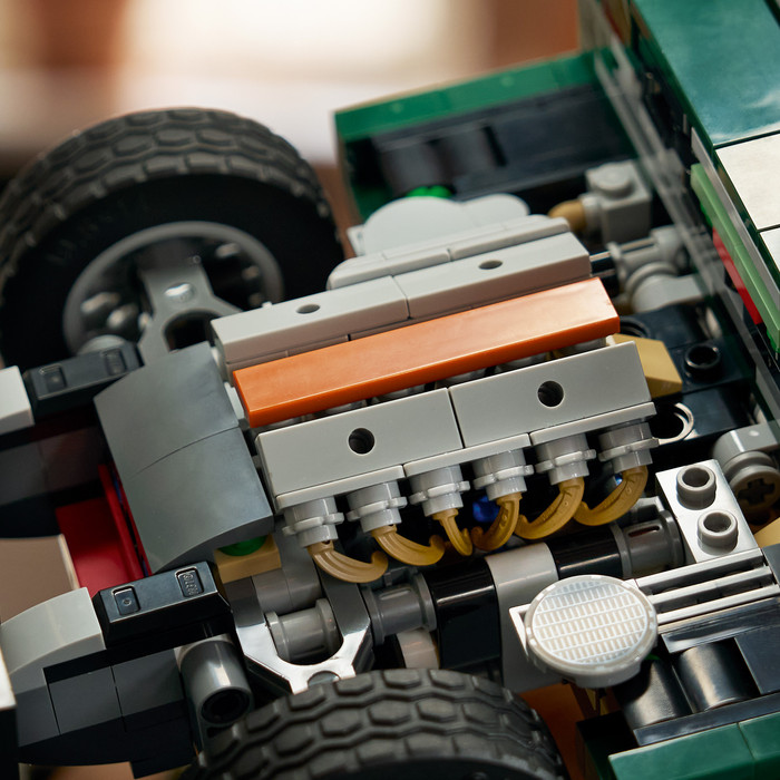 LEGO Icons Jaguar E-Type 11381 product in use