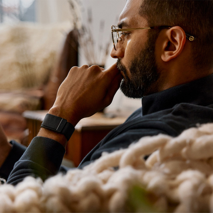 WHOOP 5.0 Peak Schwarz produkt in gebrauch