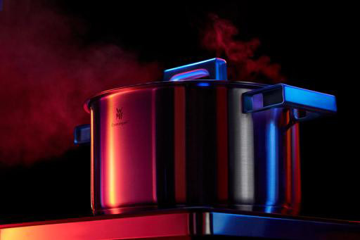 WMF Ultimate Cool Topfset 5-teilig + Glasdeckel produkt in gebrauch