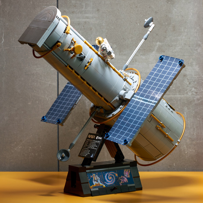 LEGO Icons Hubble-Weltraumteleskop 11382 detail