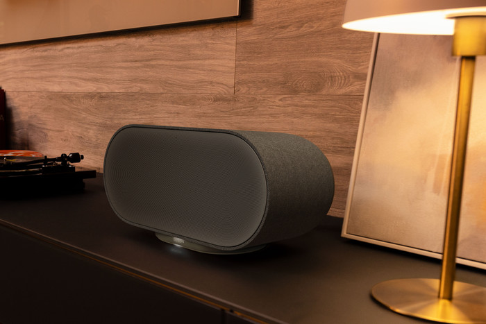Denon Home 600 Zwart produkt in gebrauch