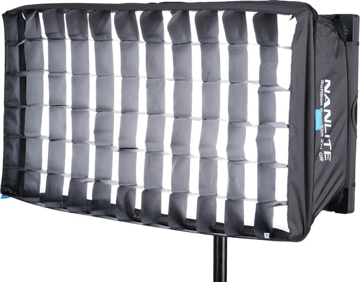 Nanlite PavoSlim 120C RGB LED panel detail