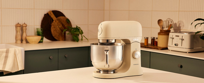 Kenwood kMix KMX751ACR Creme produkt in gebrauch