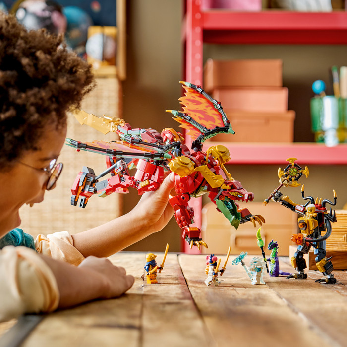 LEGO Ninjago Wyldfyres Drachenmech 71868 produkt in gebrauch