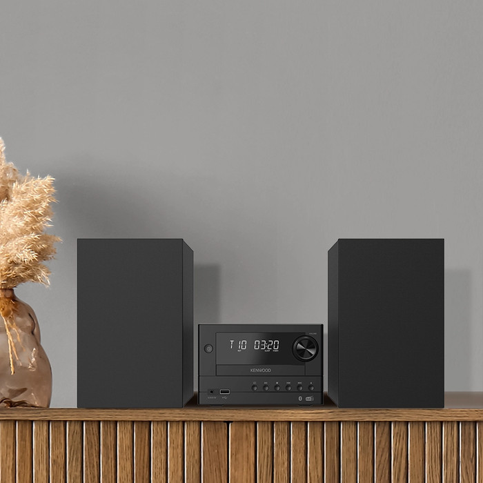 Kenwood M-450DAB produkt in gebrauch