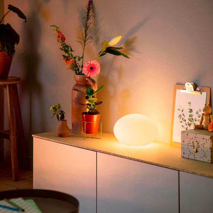 Philips Hue Flourish Table Lamp product in use