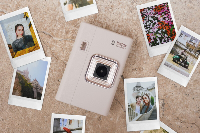 Fujifilm Instax Mini LiPlay+ Sand Beige produkt in gebrauch