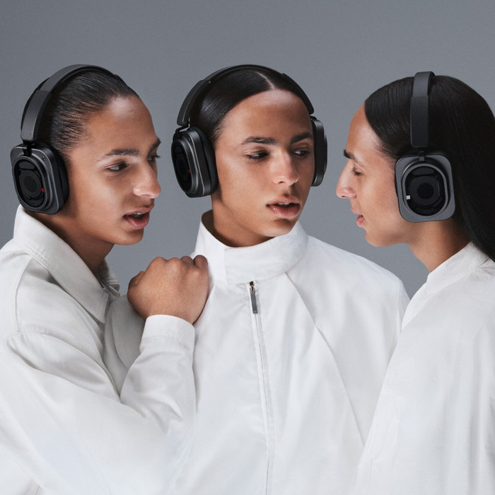 Nothing Headphone (1) Pro Schwarz produkt in gebrauch