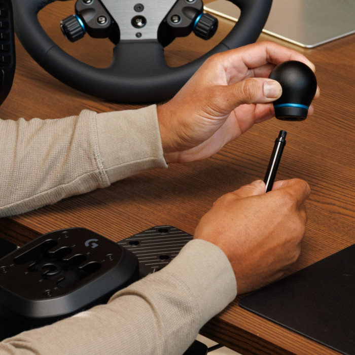 Logitech G RS H Shifter produkt in gebrauch