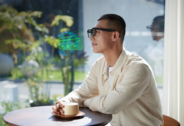 Rokid Glasses produkt in gebrauch