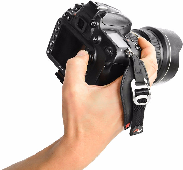 Peak Design Clutch product in use