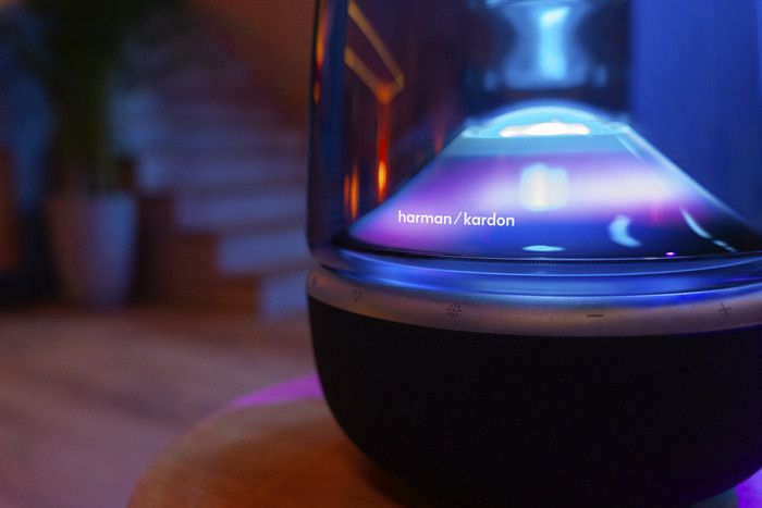 Harman Kardon Aura Studio 5 WiFi Black detail